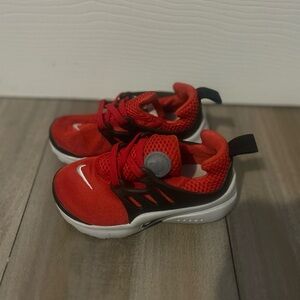 Nike Kids Red and Black Sneakers